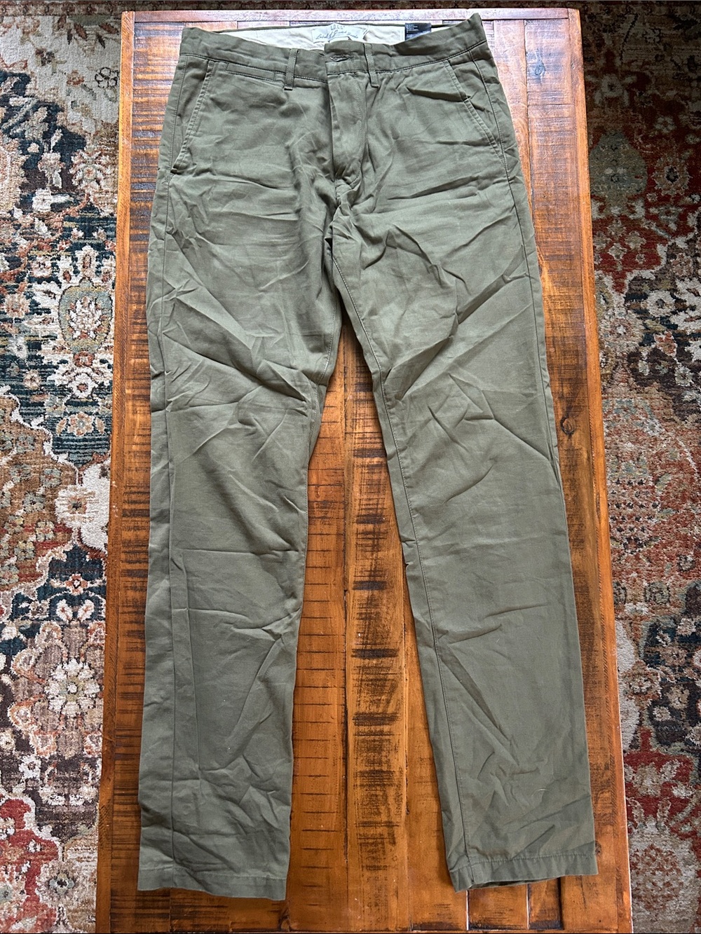 Men's H&M Olive Green Chino Pants